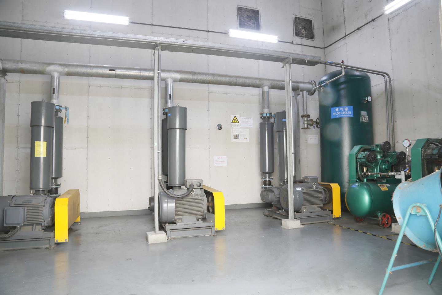 1584434851829945.jpg _55B5413.JPG